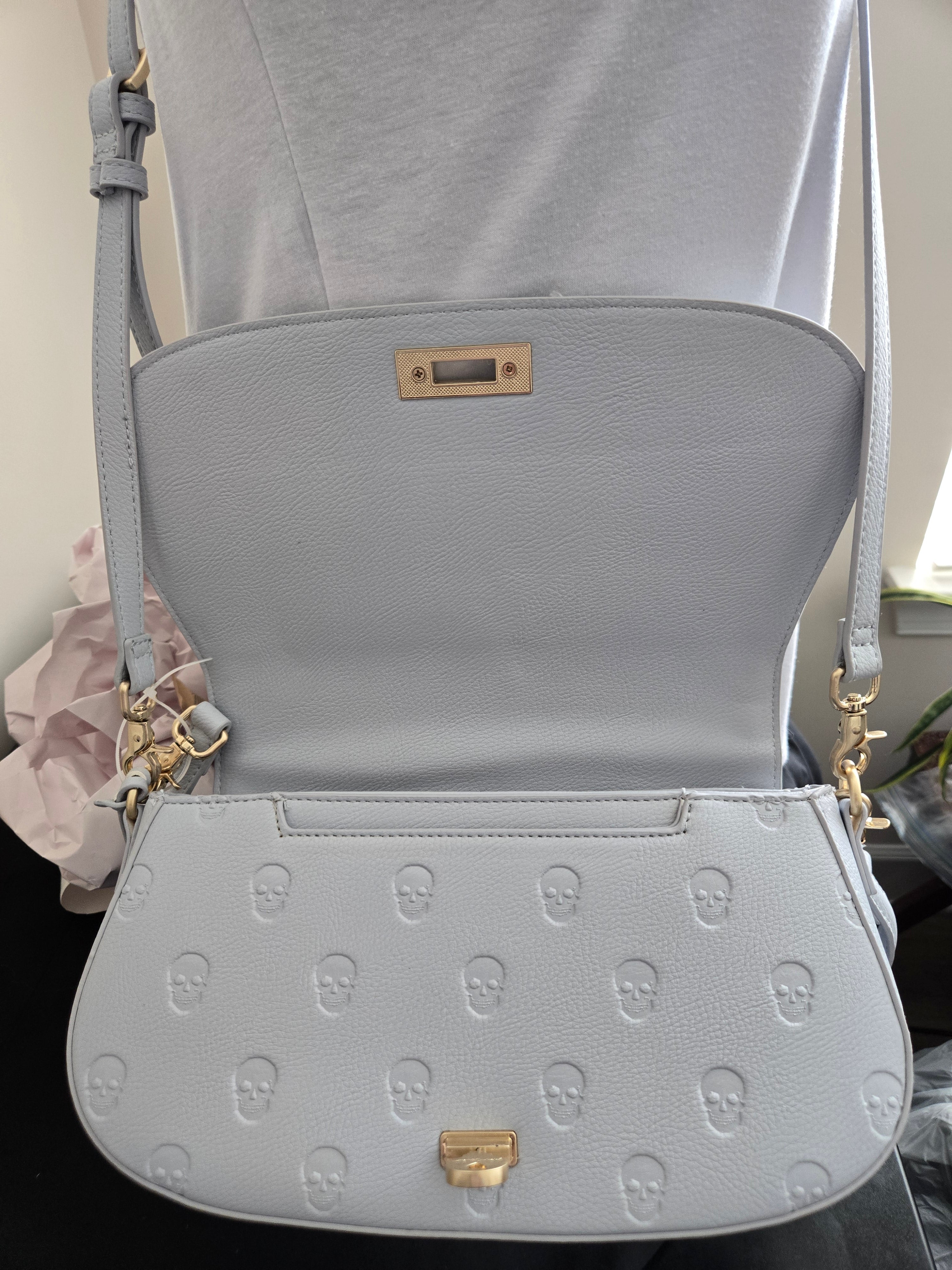 NWT Betsey Johnson Skull‑Embossed Cream Satchel