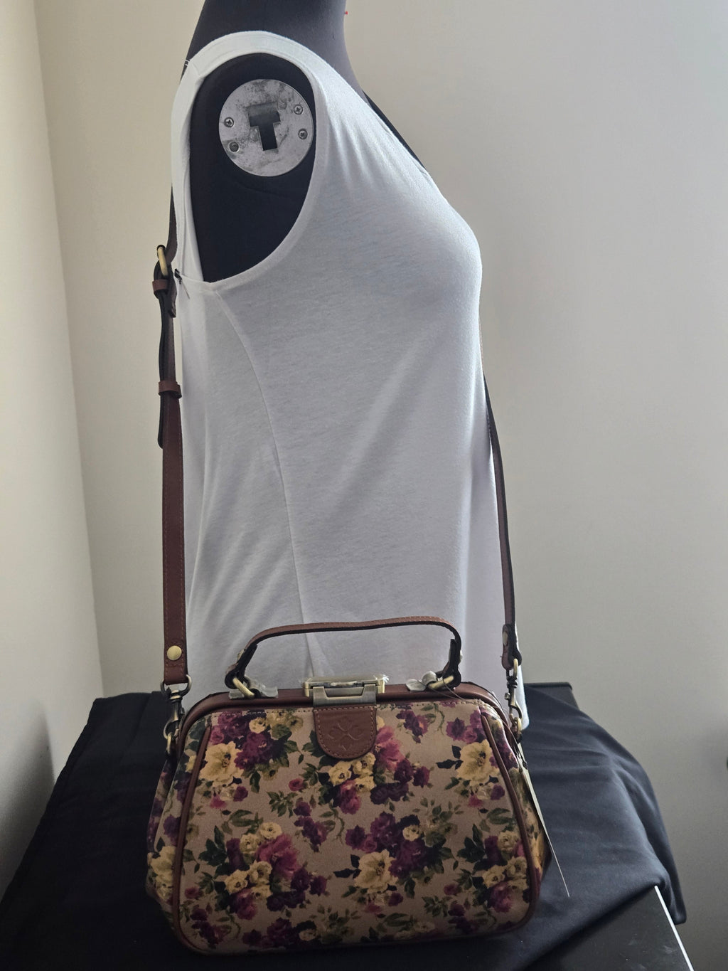 Patricia Nash Floral Frame‑Top Leather Satchel – NWT with Dust Bag