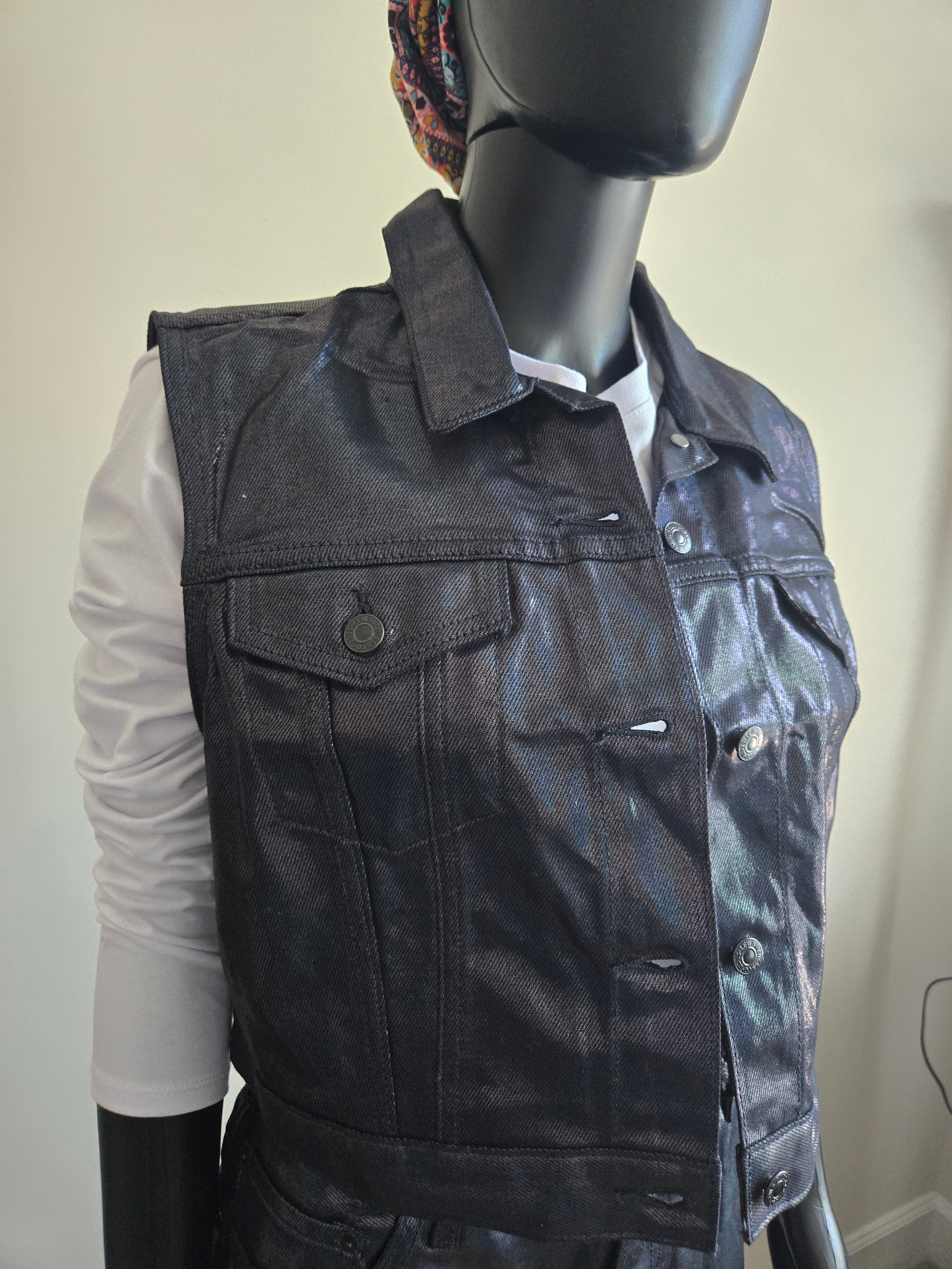 Levi’s Metallic Denim Two Piece Set (Vest XL + Skirt 33)